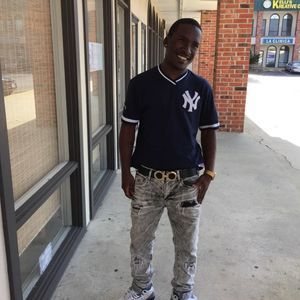 Meet your Posher, Eric